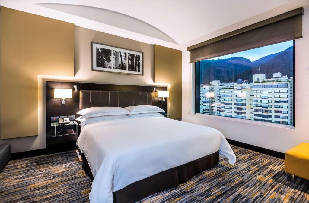In-room safe, desk, laptop workspace, soundproofing