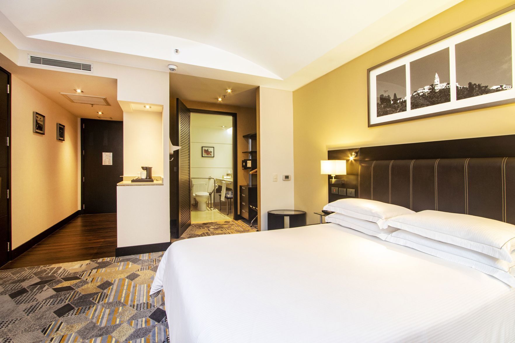 In-room safe, desk, laptop workspace, soundproofing