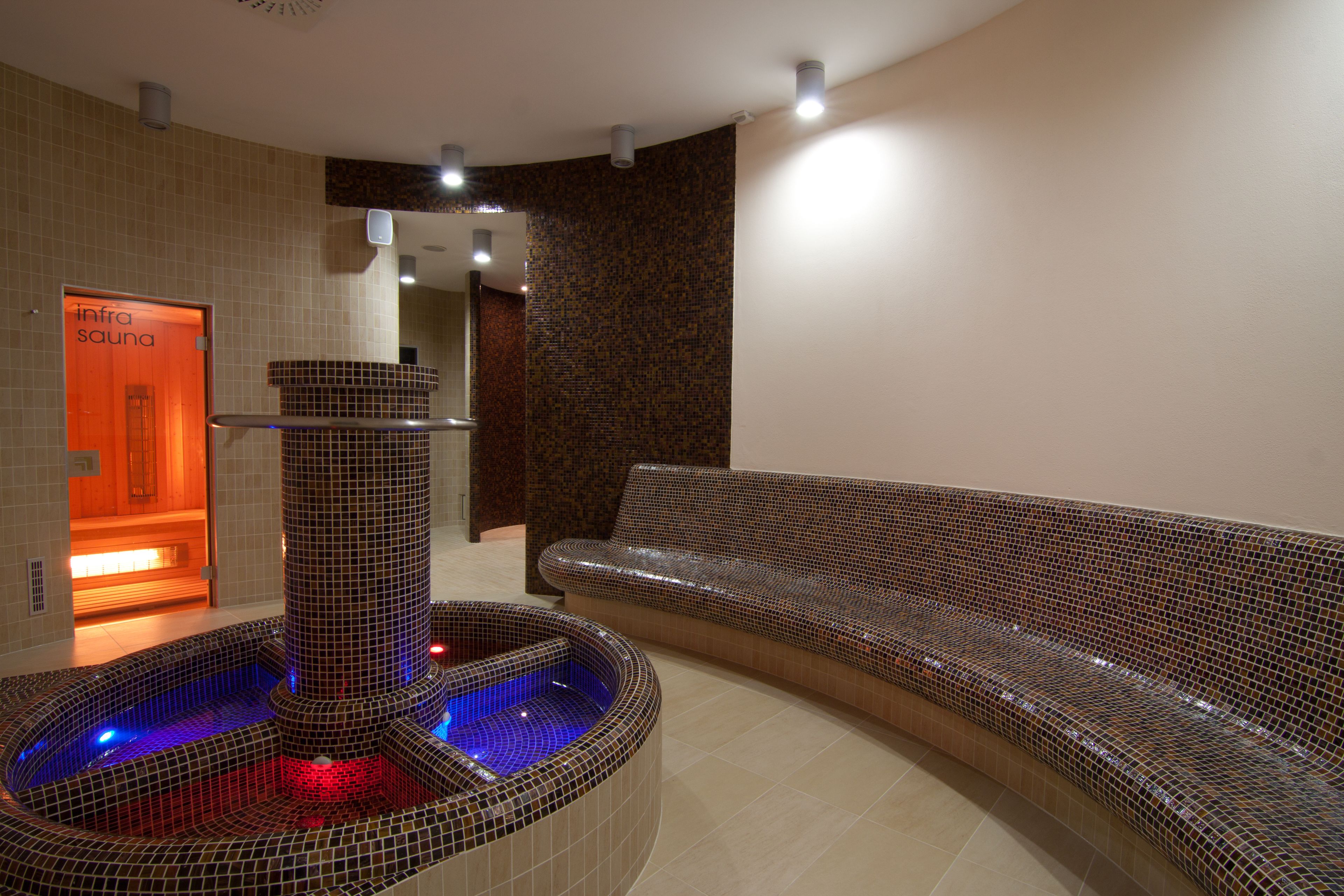 sauna, hot tub, steam room, massages