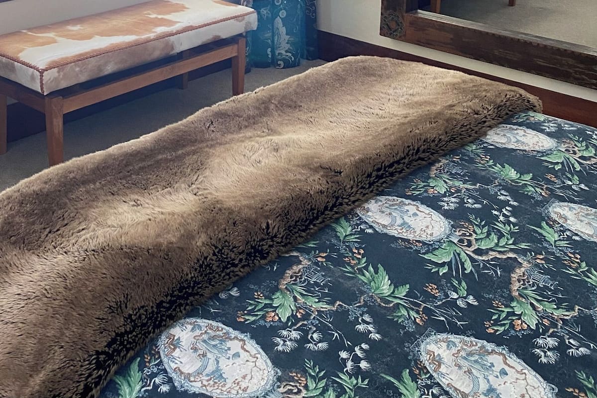 Laptop workspace, iron/ironing board, free cots/infant beds, free WiFi