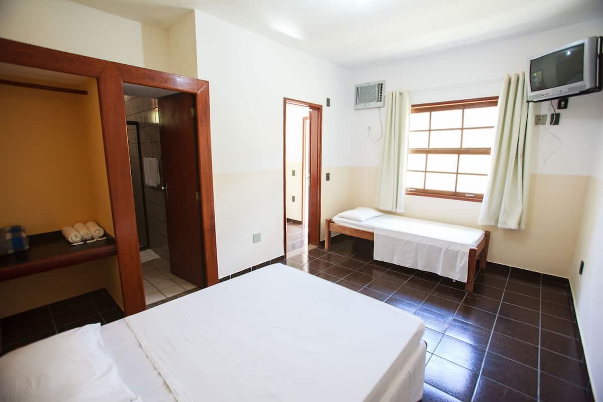 Minibar, blackout drapes, rollaway beds, free WiFi