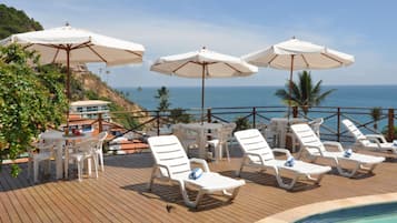 Outdoor pool, pool loungers