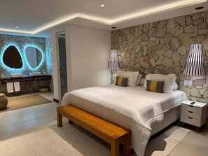 Quarto casal presidencial | Frigobar, cofres nos quartos, Wi-Fi de cortesia, roupa de cama
