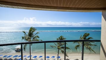 Deluxe Room, Oceanfront | Balcony view