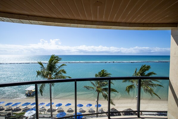 Deluxe Room, Oceanfront | Balcony view