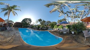 Outdoor pool, pool umbrellas, sun loungers