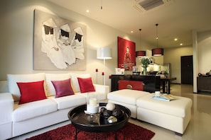 Huvila, 1 makuuhuone, yksityinen uima-allas | Oleskelualue | 32–tuumainen taulutelevisio, jossa kaapelikanavat