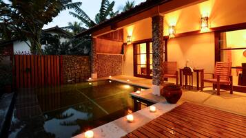 01 Bedroom Tangkong Villa with Living Room | Outdoor pool | Seasonal outdoor pool, pool umbrellas
