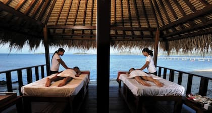 Cocotinos Sekotong, a Boutique Beach Resort & Spa