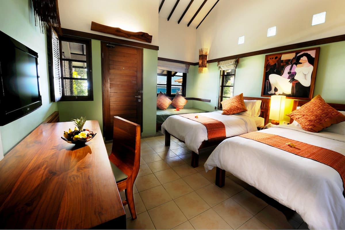 1 bedroom, Egyptian cotton sheets, premium bedding, Select Comfort beds