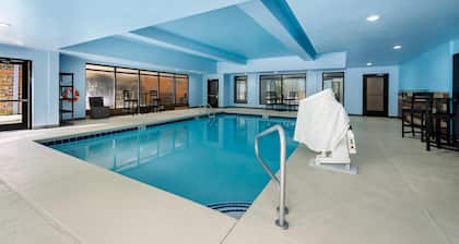Comfort Suites New Bern near Cherry Point