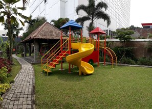 Exterior - Grand Setiabudi Hotel (Bandung)