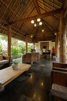 Sala de estar en el lobby