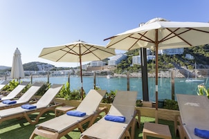 Sundeck