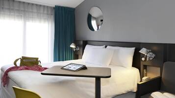 1 bedroom, desk, soundproofing, free WiFi