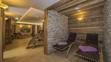 5 treatment rooms