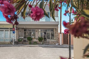 Exterior - Family Bikakis (Kissamos)
