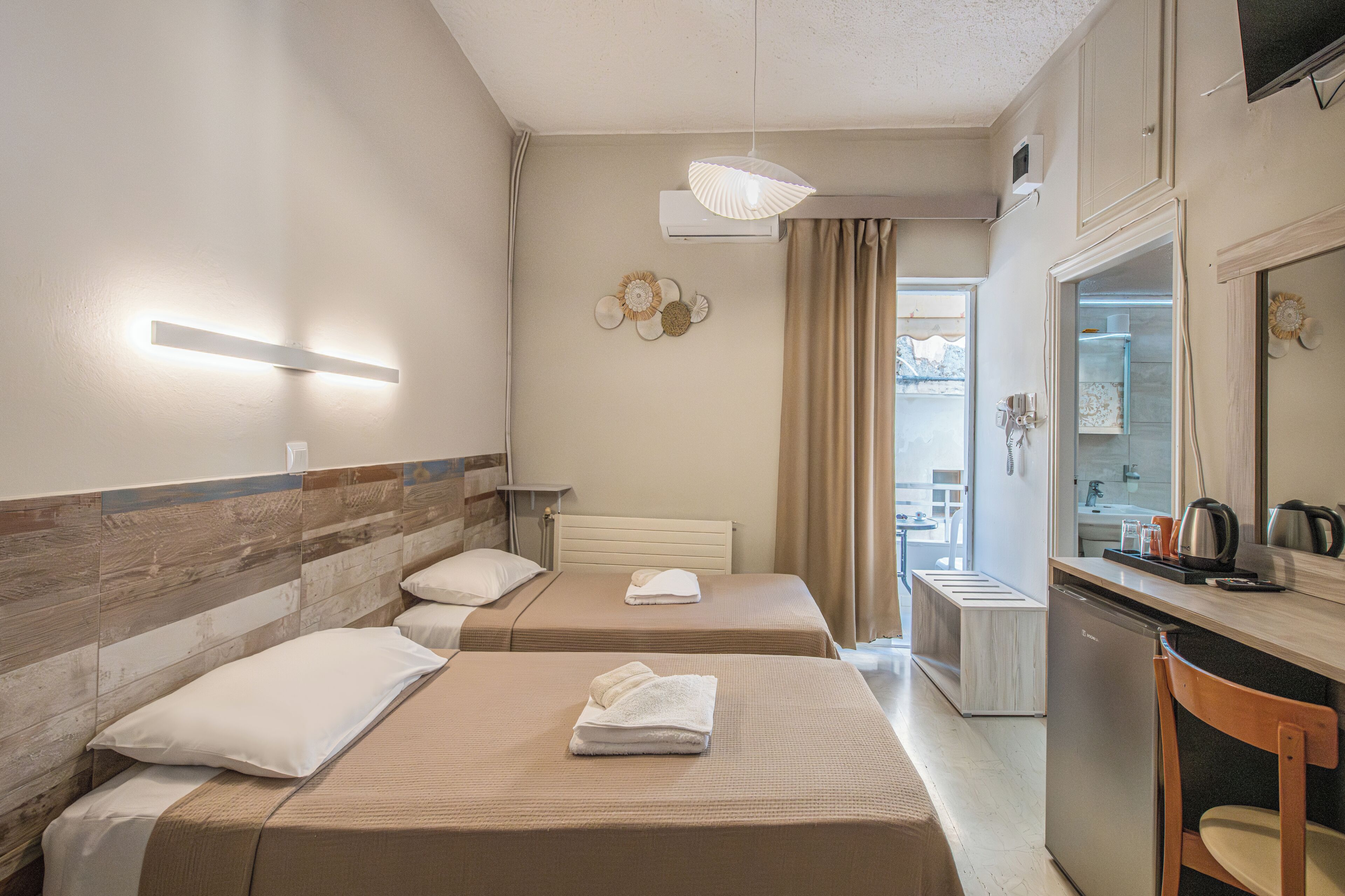 Premium bedding, Select Comfort beds, minibar, in-room safe