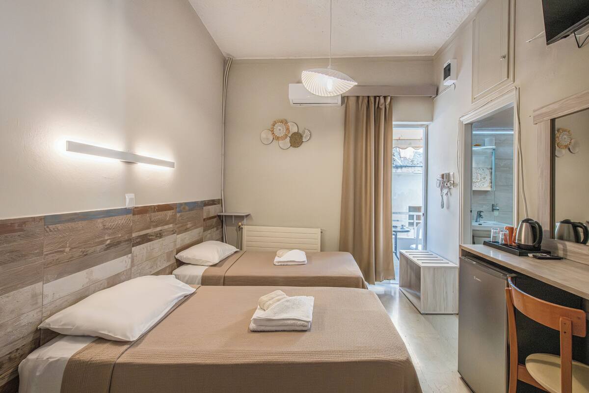 Premium bedding, Select Comfort beds, minibar, in-room safe