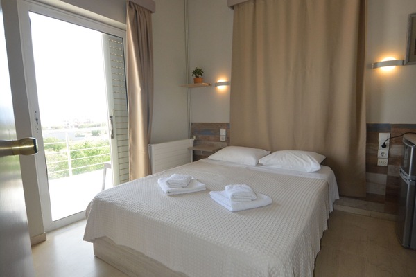Double Room, Sea View | Premium bedding, Select Comfort beds, minibar, in-room safe