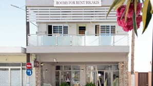 Front of property - Family Bikakis (Kissamos)