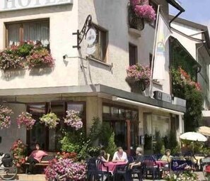 Front of property - Gasthof Hausmann (Schluechtern)