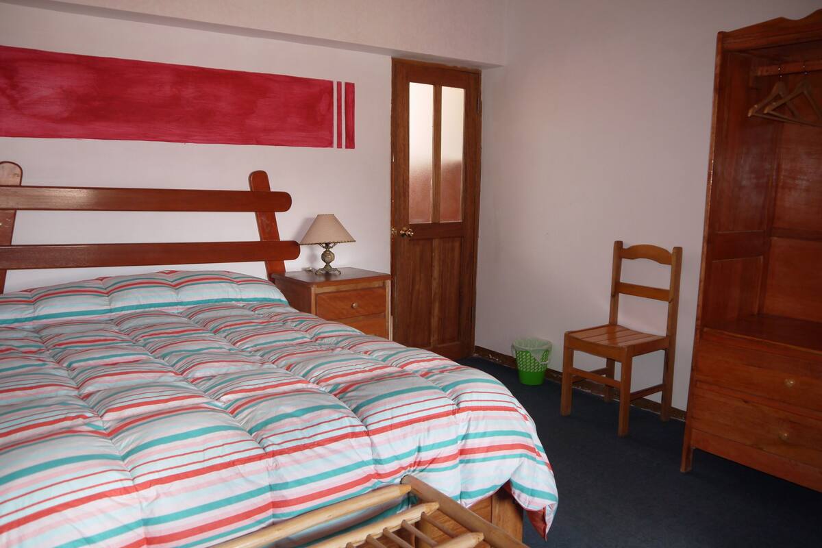 Literie de qualité supérieure, coffres-forts dans les chambres