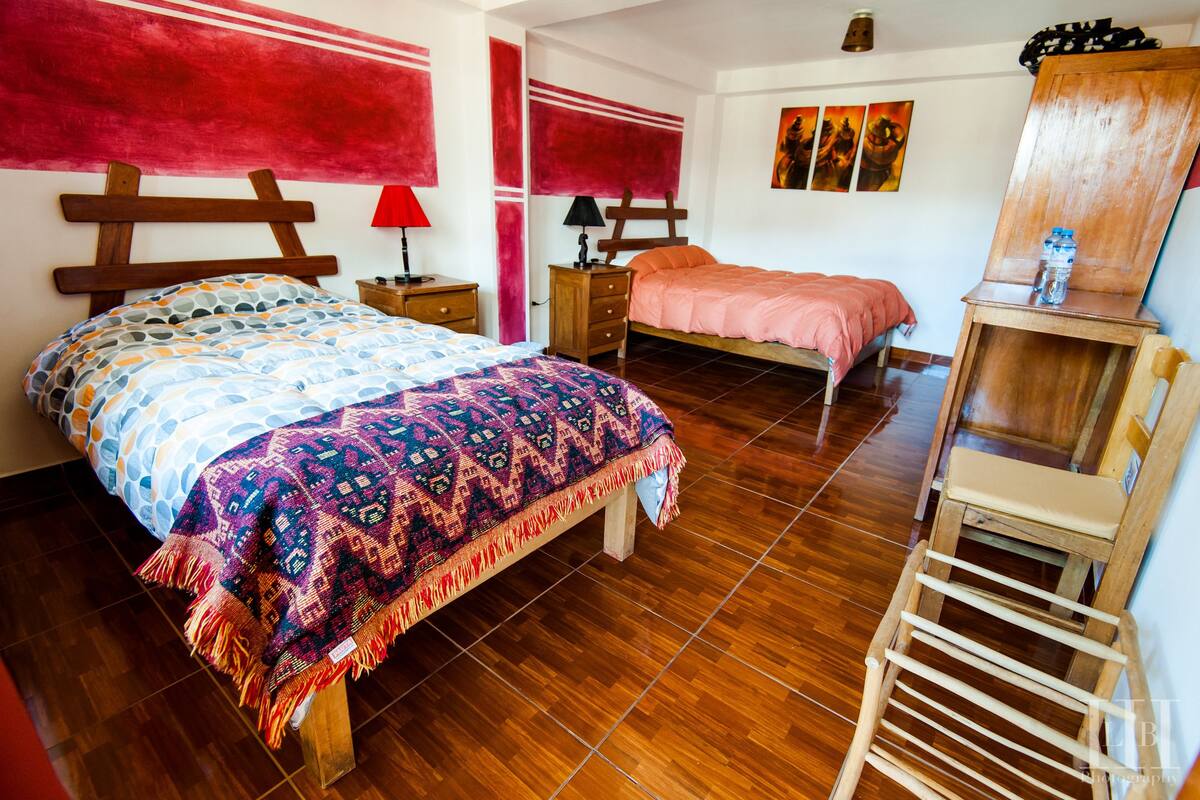 Literie de qualité supérieure, coffres-forts dans les chambres