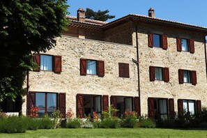 Exterior - Tenuta Ponziani - Griffin's Resort (Orvieto)