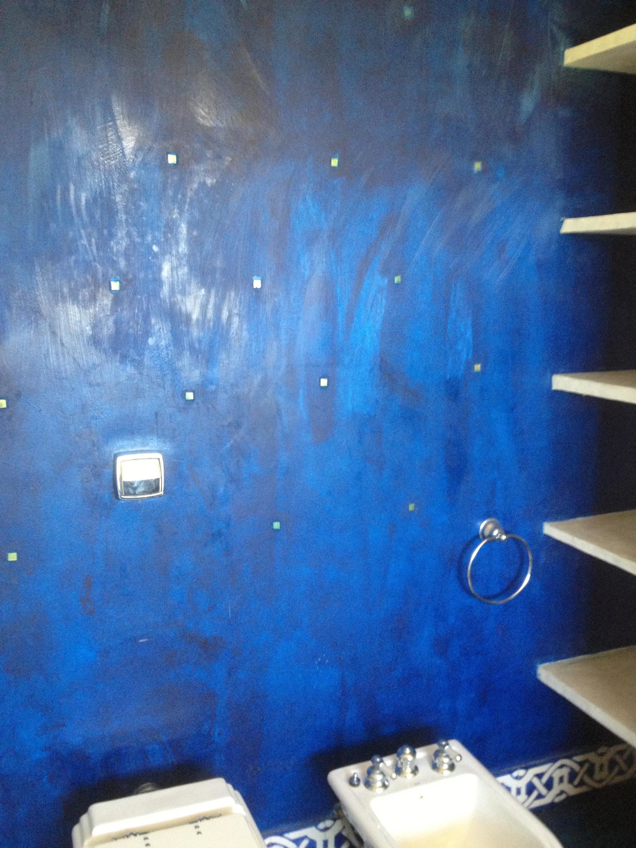 bathroom | free toiletries, hair dryer, bidet, towels