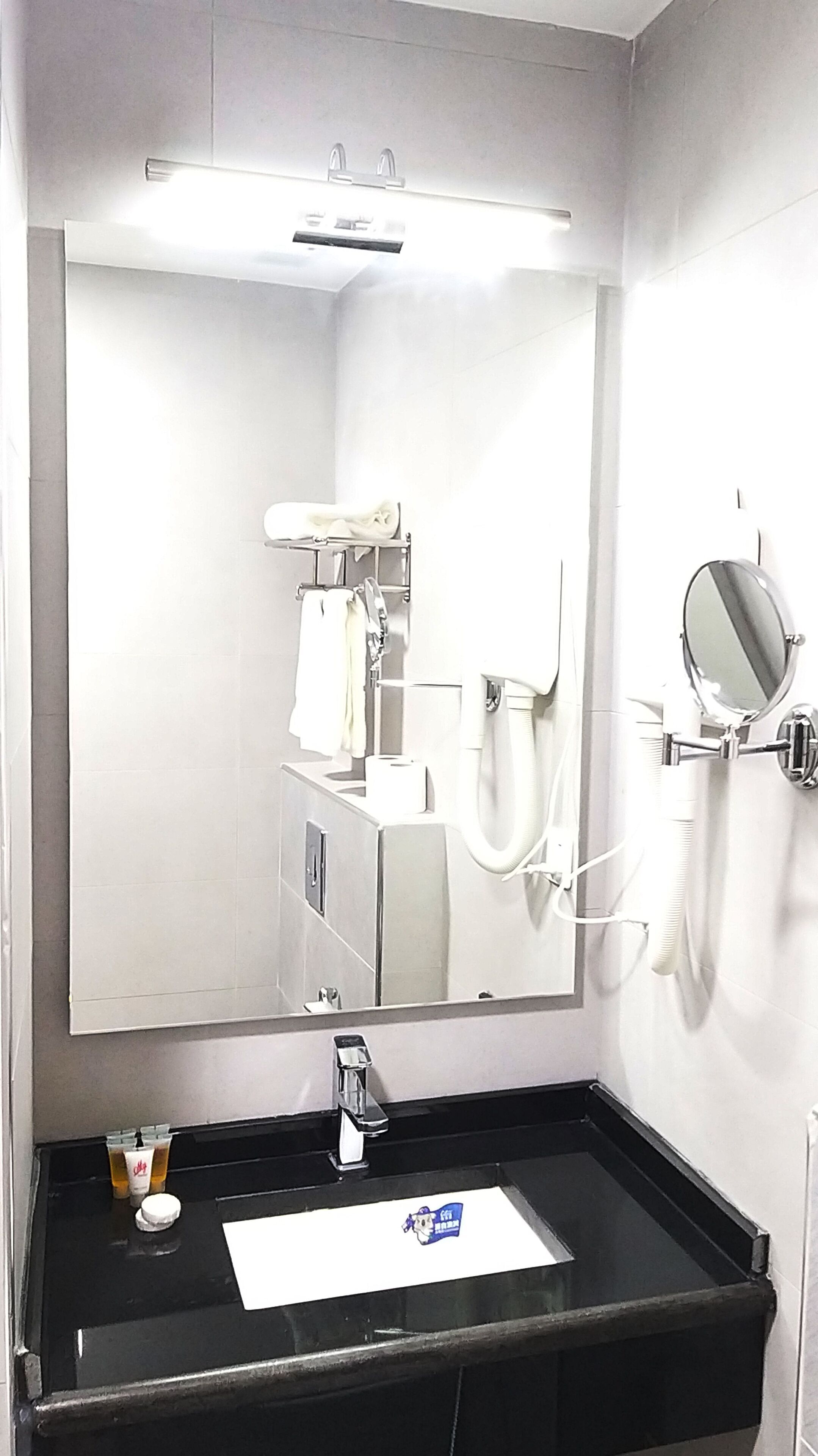 shower, free toiletries, hair dryer, slippers