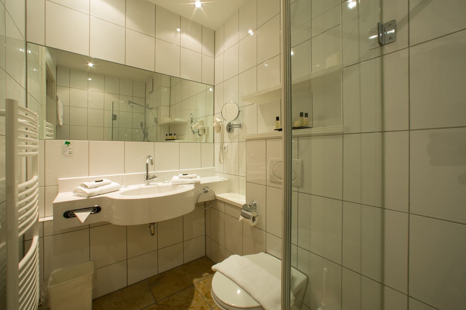 luxury double room (superior) | bathroom | shower, hair dryer, bathrobes, slippers
