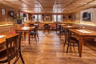 Hotel Hirsch