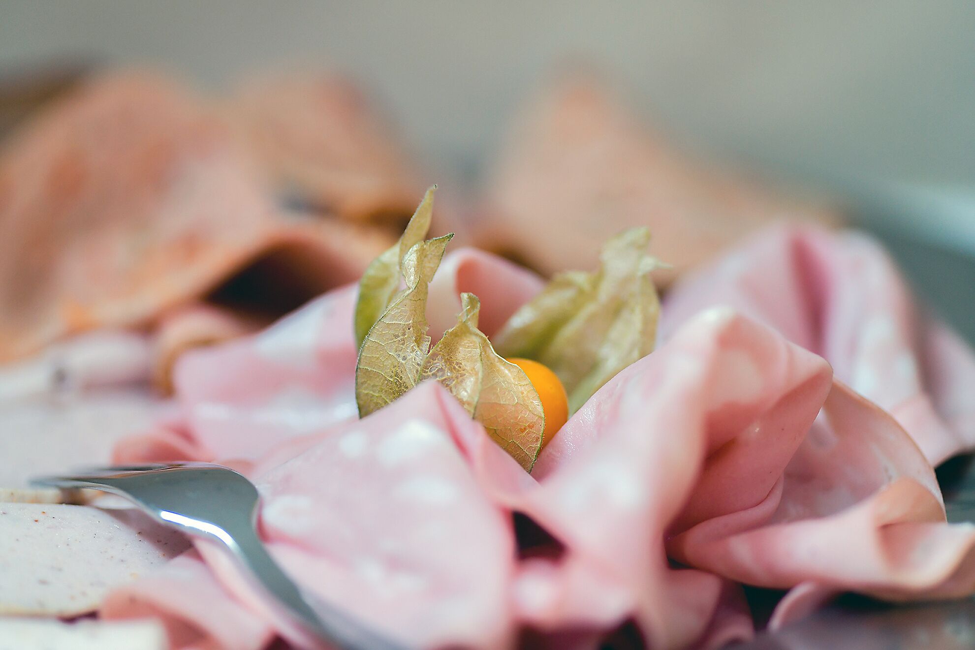 free buffet breakfast