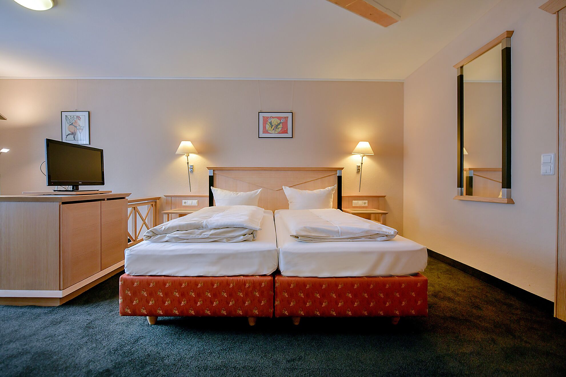 double room | room amenity