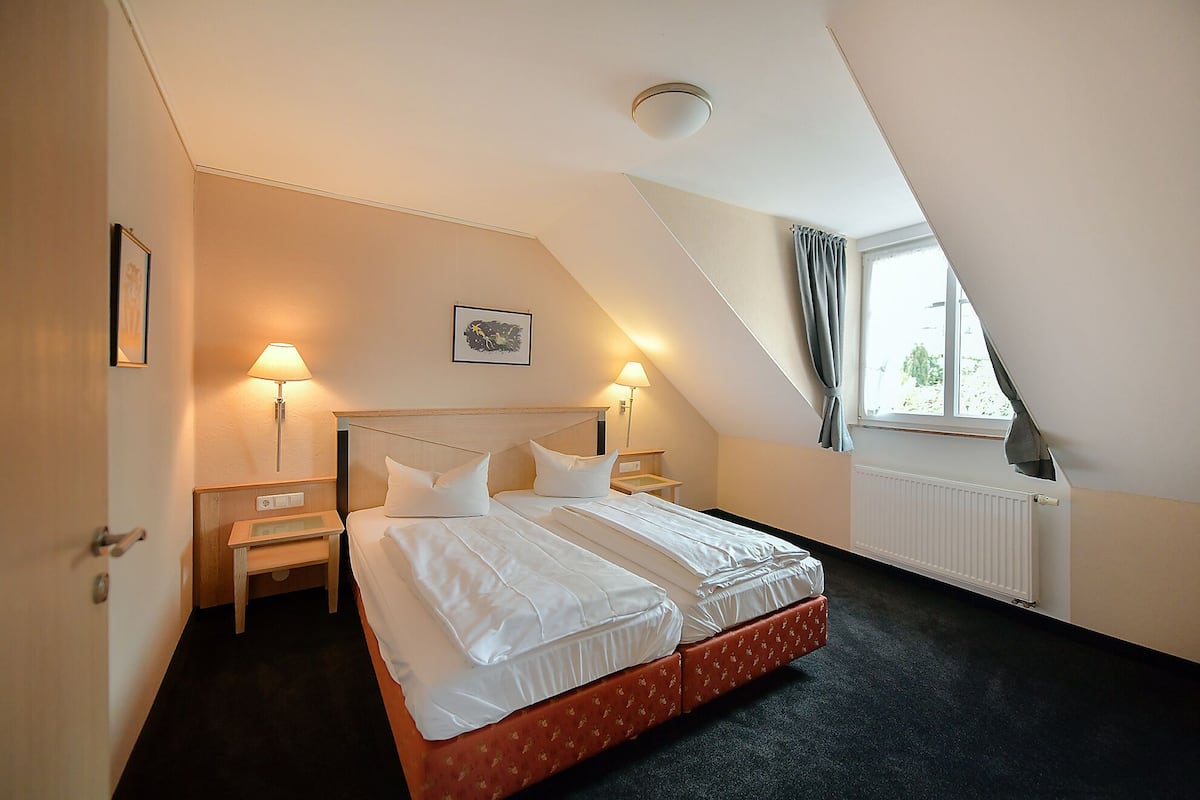 double room | room amenity