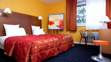 Schreibtisch, kostenlose Babybetten, Zustellbetten, kostenloses WLAN