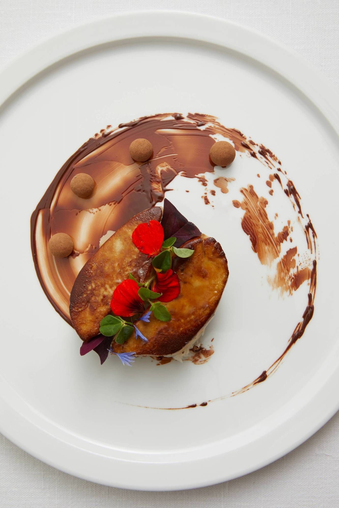 lunch and dinner served, french cuisine