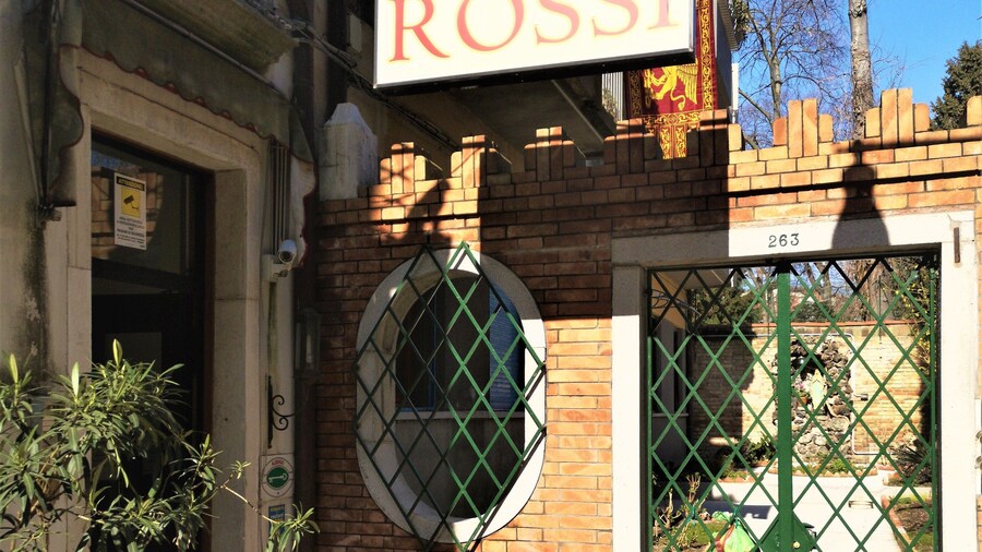 Hotel Rossi
