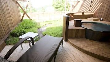 ๋ฃธ, ๊ธ์ฐ (Japanese Western Style,Open Air Bath) | ํ
๋ผ์ค/ํํฐ์ค