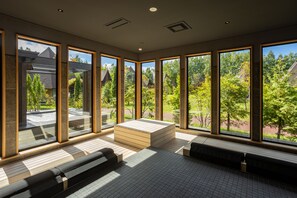 Couples treatment room(s), body treatments, facials, massages - HOKUTEN NO OKA Lake Abashiri Tsuruga Resort (Abashiri)
