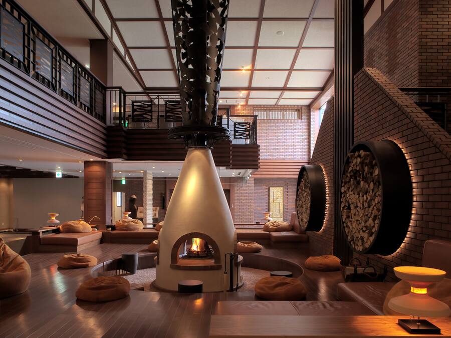 Lobby-Lounge