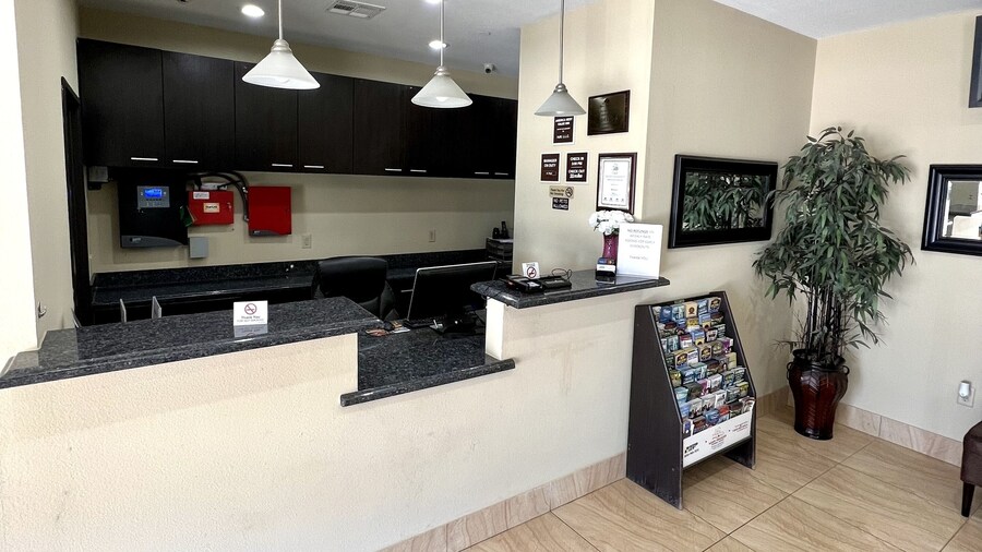 Americas Best Value Inn Sulphur