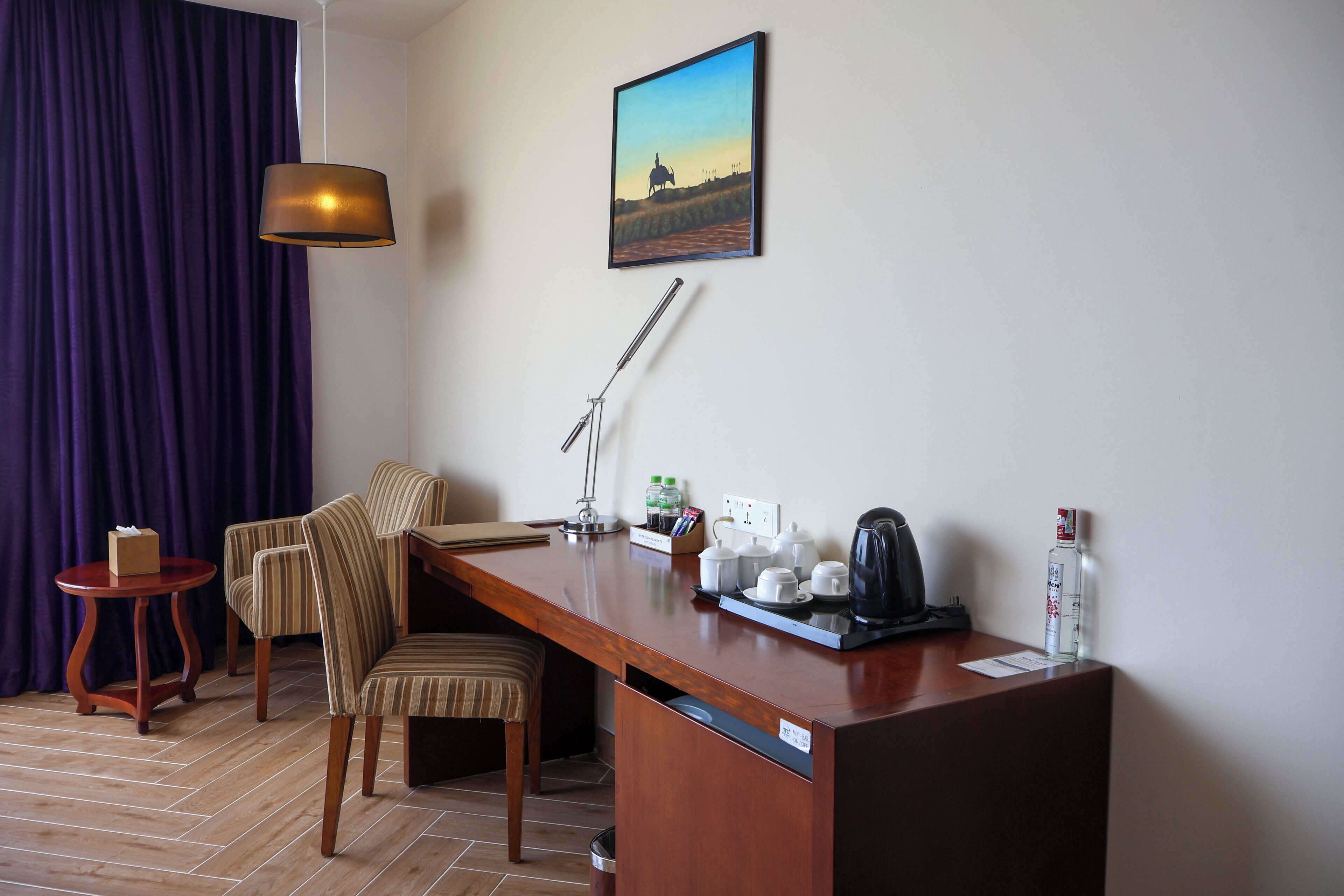 senior suite ocean view king | 1 bedroom, minibar, in-room safe, desk