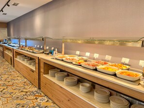 Breakfast meal - Hotel Cordial Marina Blanca (Yaiza)