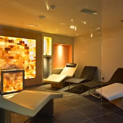 Sauna, Turkish bath/hammam, body treatments, aromatherapy, body wraps