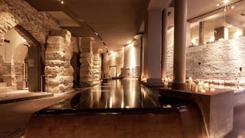 Behandlungsräume für Paare, Sauna, Whirlpool, Türkisches Bad/Hamam
