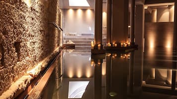 Couples treatment room(s), sauna, hot tub, Turkish bath/hammam