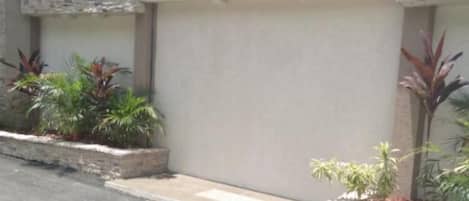 Fachada da propriedade