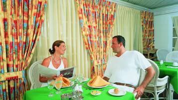 Daily cooked-to-order breakfast for a fee
